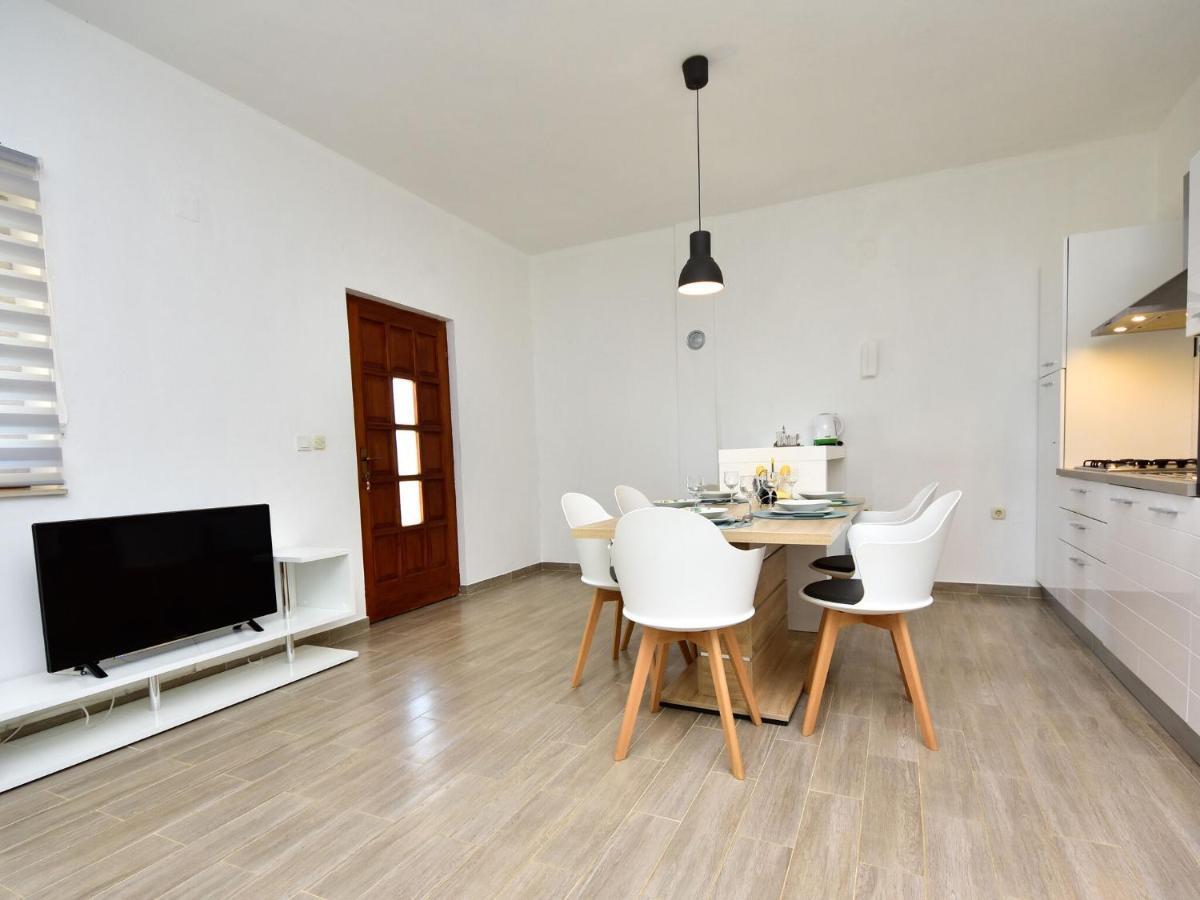 Lovely Apartment In Kru Evo With Barbecue Kruševo Dış mekan fotoğraf